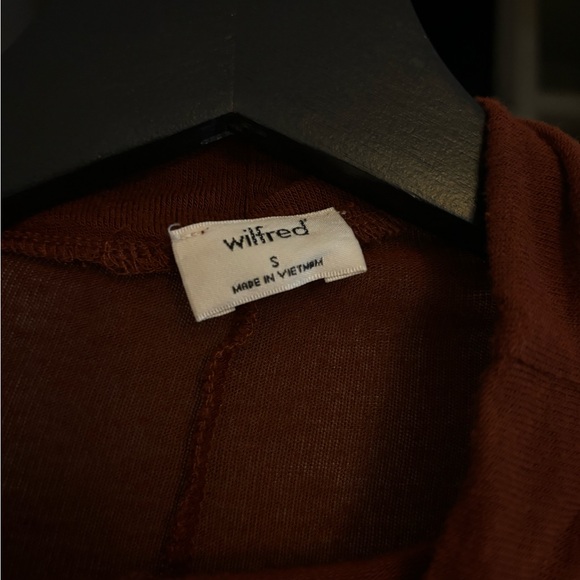 wilfred burnt orange long sleeve - Picture 2 of 2